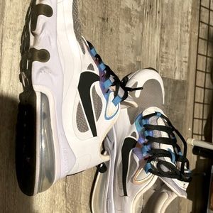Nike air max react 270